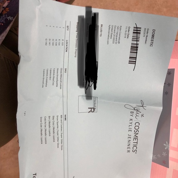 🚫🚫SOLD🚫🚫2 KYLIE HOLIDAY COLLECTION GLOSS ❄️❄️ - Picture 6 of 8